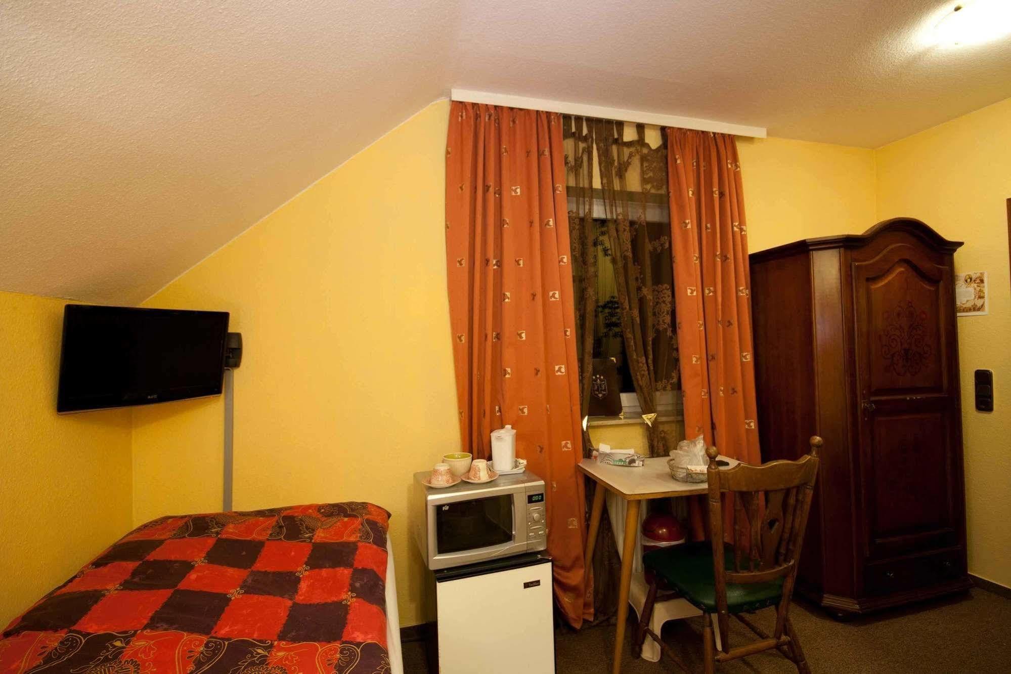 Hotel Attache Raunheim Exteriér fotografie
